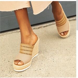 Toms Tan Wedge Sandals